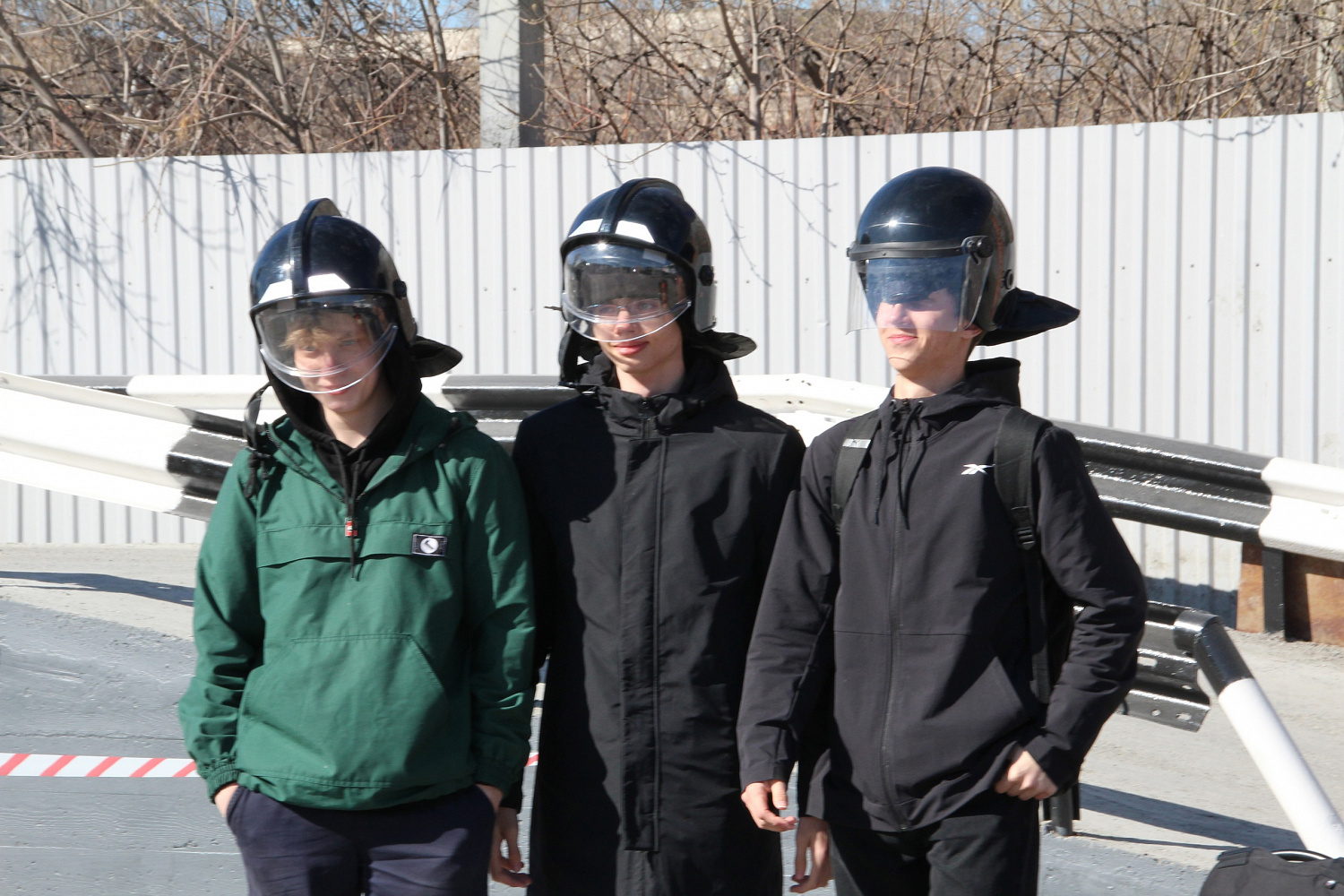 Учить безопасности на практике!